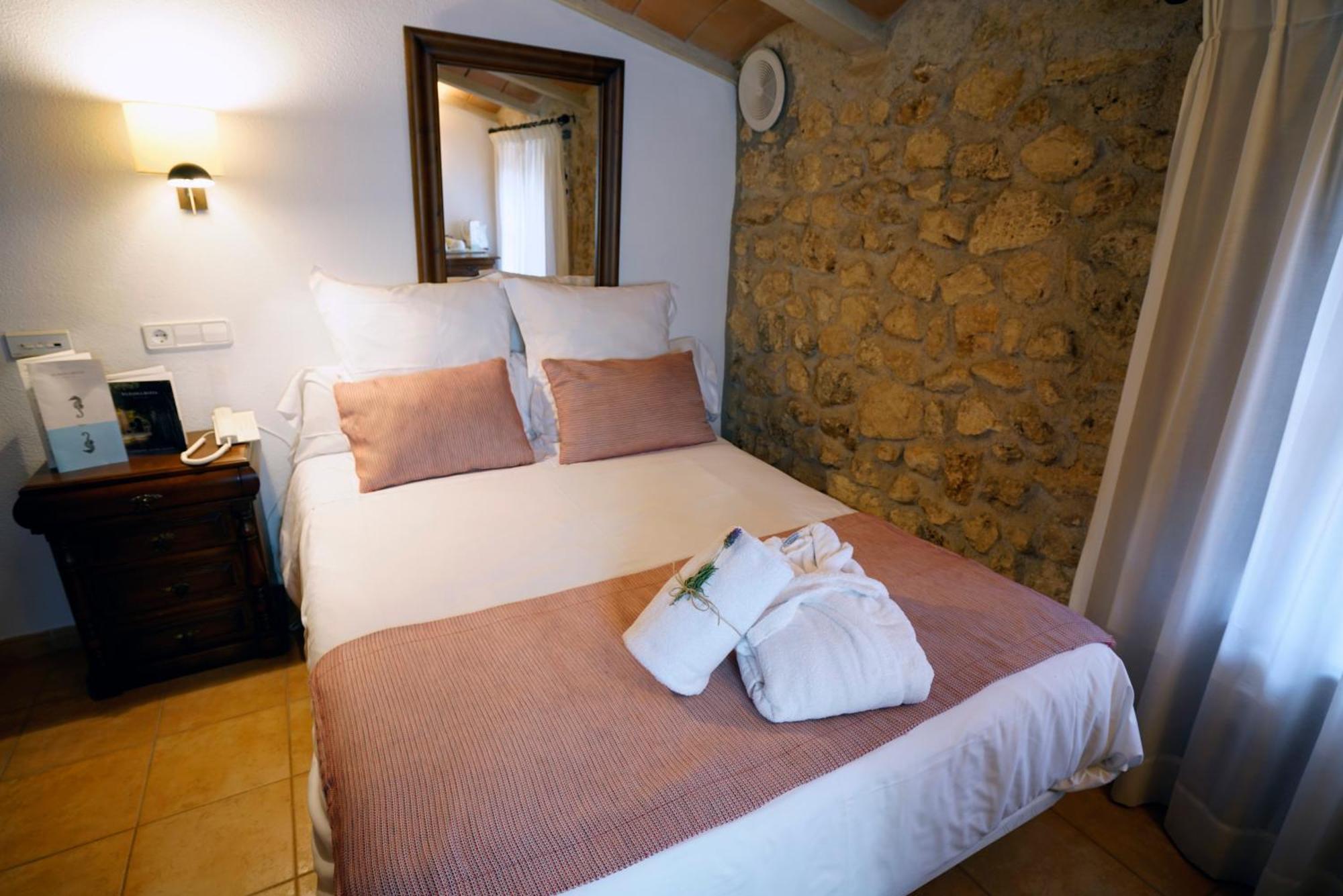 Sa Bassa Rotja Ecoturisme Guest House Porreres Phòng bức ảnh